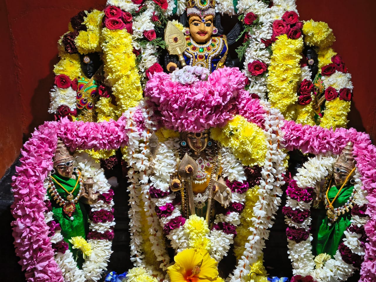 பசுபதீஸ்வரர் கோவில் முகப்பு